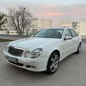 Mercedes-Benz E320 2003