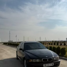 BMW E39 2003