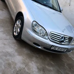 Mercedes-Benz S-Class 2002
