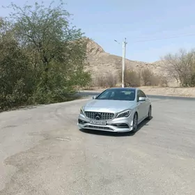 Mercedes-Benz CLA 2013