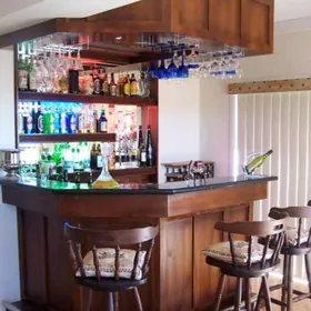 Mini bar salona gyzgelin gerek