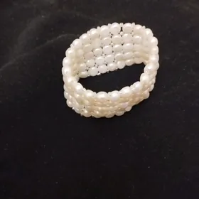 браслет из белого жемчуга