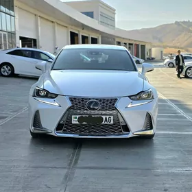 Lexus IS 350 2019