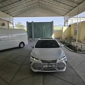 Toyota Avalon 2018