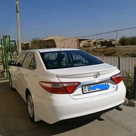 Toyota Camry 2016