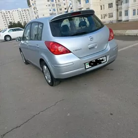 Nissan Versa 2009