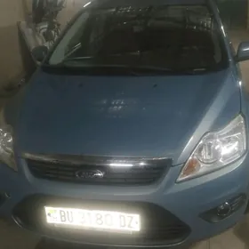Ford Focus 2010
