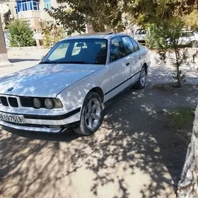 BMW 525 1992