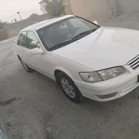 Toyota Camry 2000