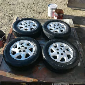 orak disga teker R15