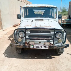 UAZ 469 2002