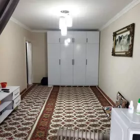 1KOM EYESI 4MKR 4/2ET