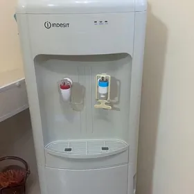 Кулер для воды INDESIT