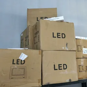 Prozektor, Прожектор