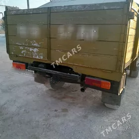 UAZ 2206 1995