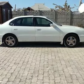 Toyota Avalon 1999