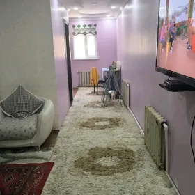 30 мкр 2 комн 1 этаж