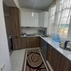 Район 12 школы 3 комнатная