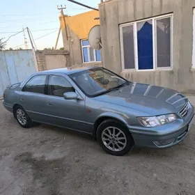 Toyota Camry 2002