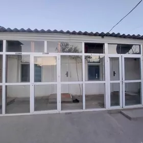 Alýumin äpişge, stena