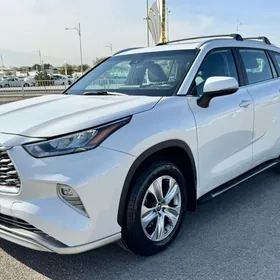 Toyota Highlander 2024