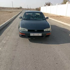 Toyota Camry 1992