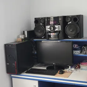 Domaşniý kompýuter hem Centr