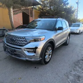 Ford Explorer 2021