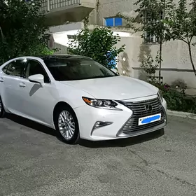 Lexus ES 350 2017