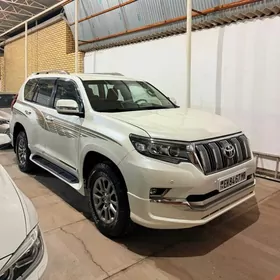 Toyota Land Cruiser Prado 2011
