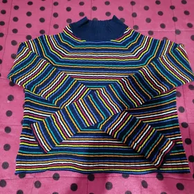 ЖЕНСКИЕ КОФТОЧКИ.