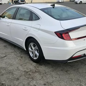 Hyundai Sonata 2021