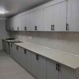 kuhny mebel garnitur