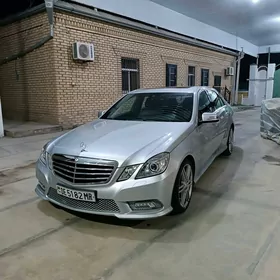 Mercedes-Benz E350 2009