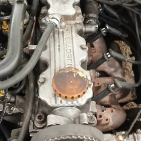 Dwigatel Opel Omega A 2.0