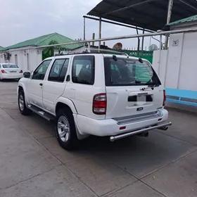 Nissan Pathfinder 2001