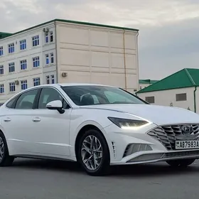 Hyundai Sonata 2022