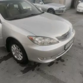 Toyota Camry 2003