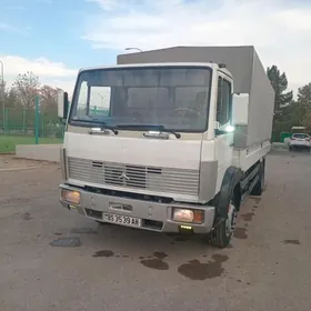 Mercedes-Benz ACTROS 3331 1995