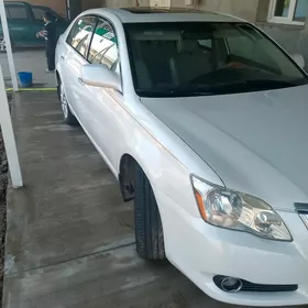 Toyota Avalon 2005