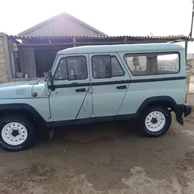 UAZ 469 2002