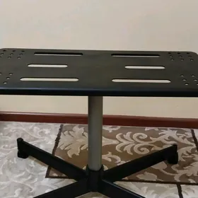 столик под телевизор