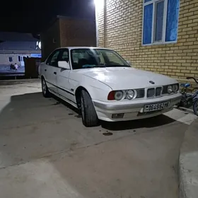 BMW 535 1990