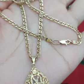 Gyzyl sepochka bile kulon.