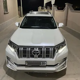 Toyota Land Cruiser Prado 2023