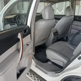 Toyota Highlander 2010