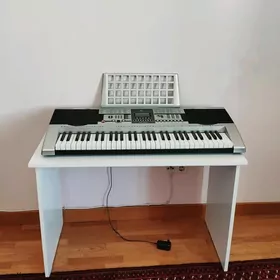 Синтезатор MK—922