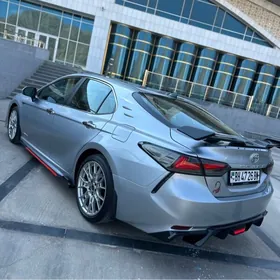 Toyota Camry 2020