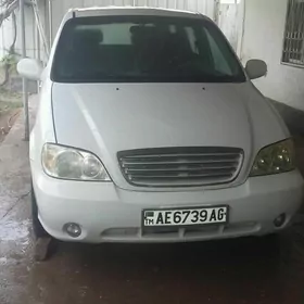 Kia Carnival 2003
