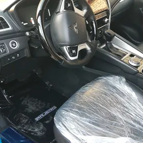 Mitsubishi Pajero 2021